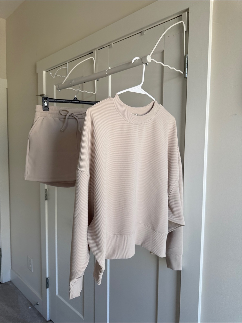 2 Piece Set Ribbed Drawstring Shorts and Top - Cream - Picture 3 of 7
